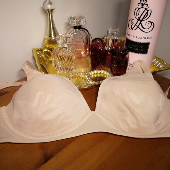 Victoria Secret -  Wireless Bra - Picture 1 of 5
